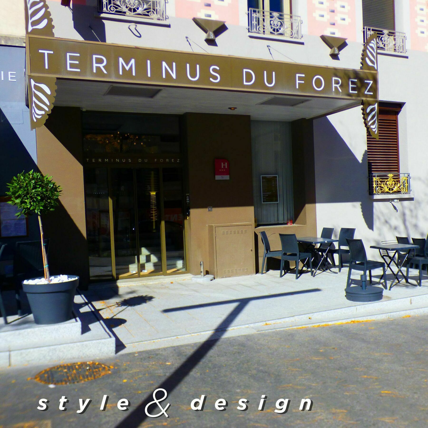 Terminus Du Forez Saint-Etienne Centre Gare Chateaucreux Exterior photo